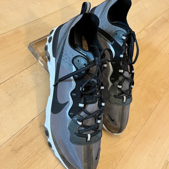 Nike React Element 87
Anthracite Black size 14 - Picture 4 of 12